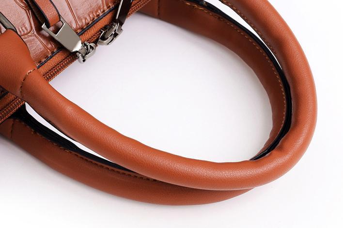 Sophia Timeless Chic | Sleek 4-Piece Bag Collection