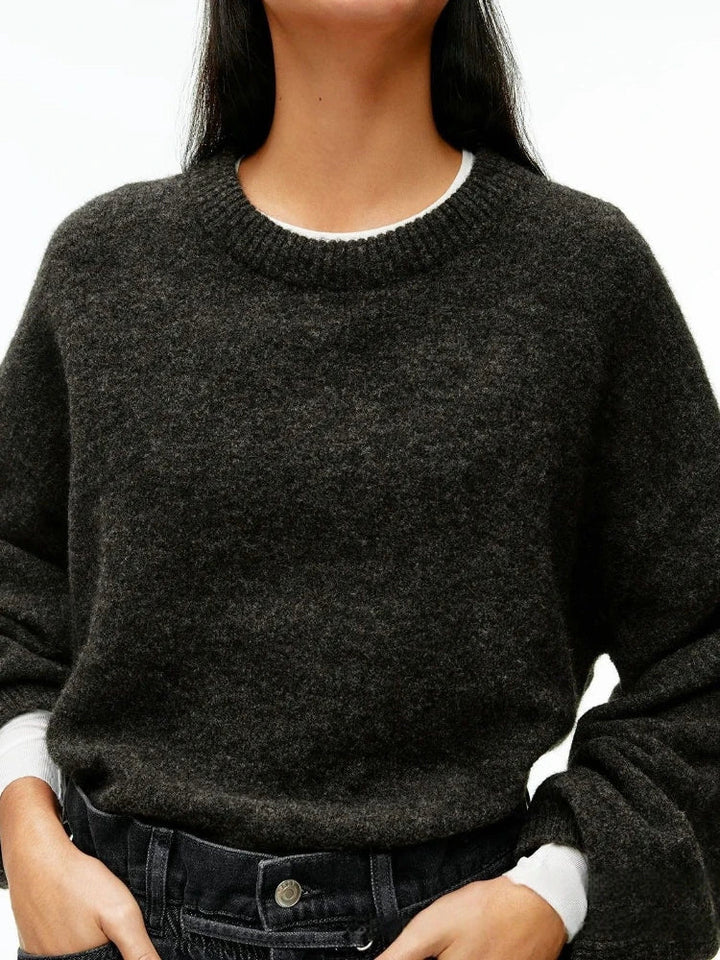 Liora | Timeless Cashmere Knit
