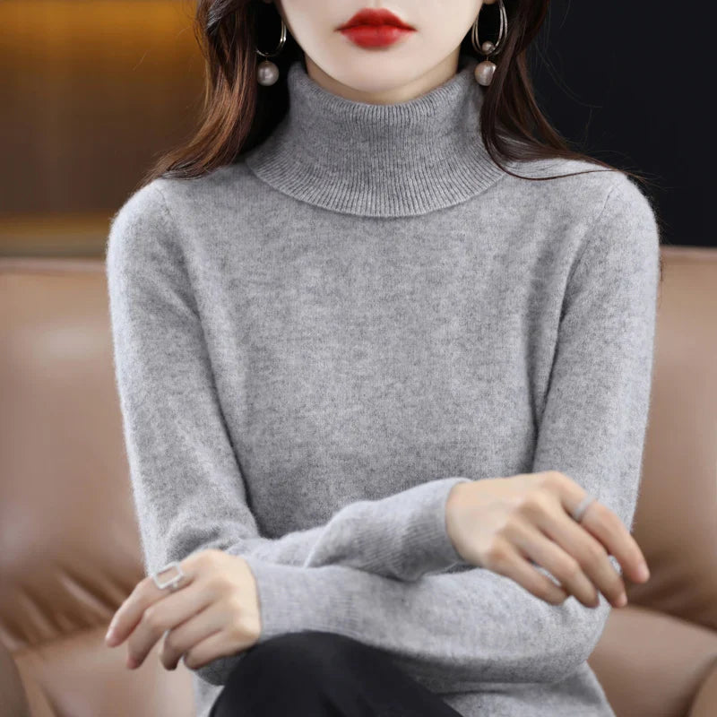 Amara London | Cashmere Turtleneck Sweater